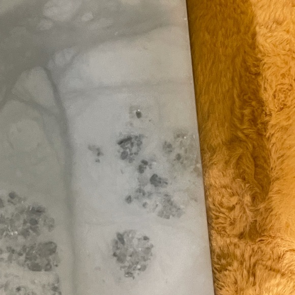 Alabaster Decorative Box - Picture 6 of 9